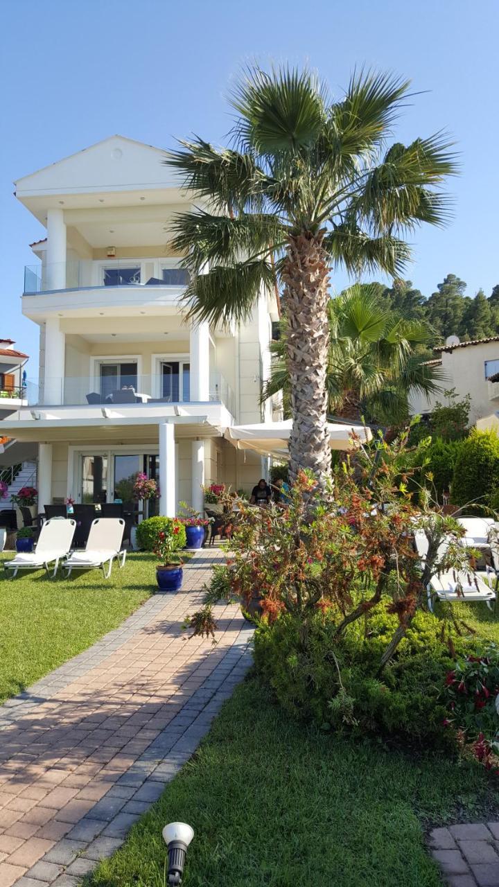 Sun Residence Exclusive Seaside Suites Polychrono Extérieur photo